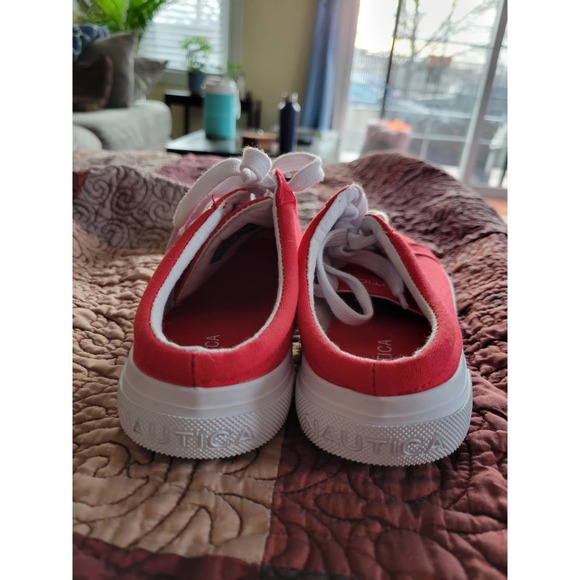 Nautica lace up canvas slip on - Picture 3 of 3